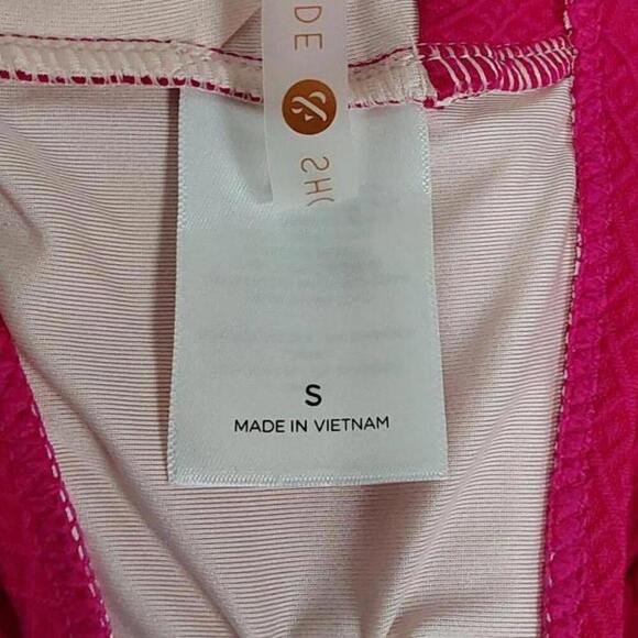 Textured Longline Wrap Front Triangle Bikini Top | Shade & Shore | Small - Picture 6 of 12